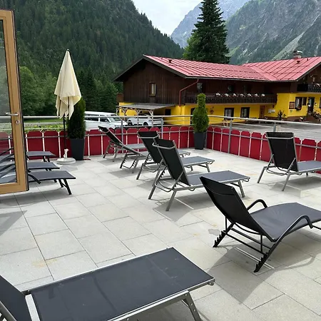 236 Mittelberg